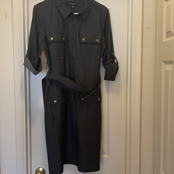 Size 10 black dress - Picture 3 of 3